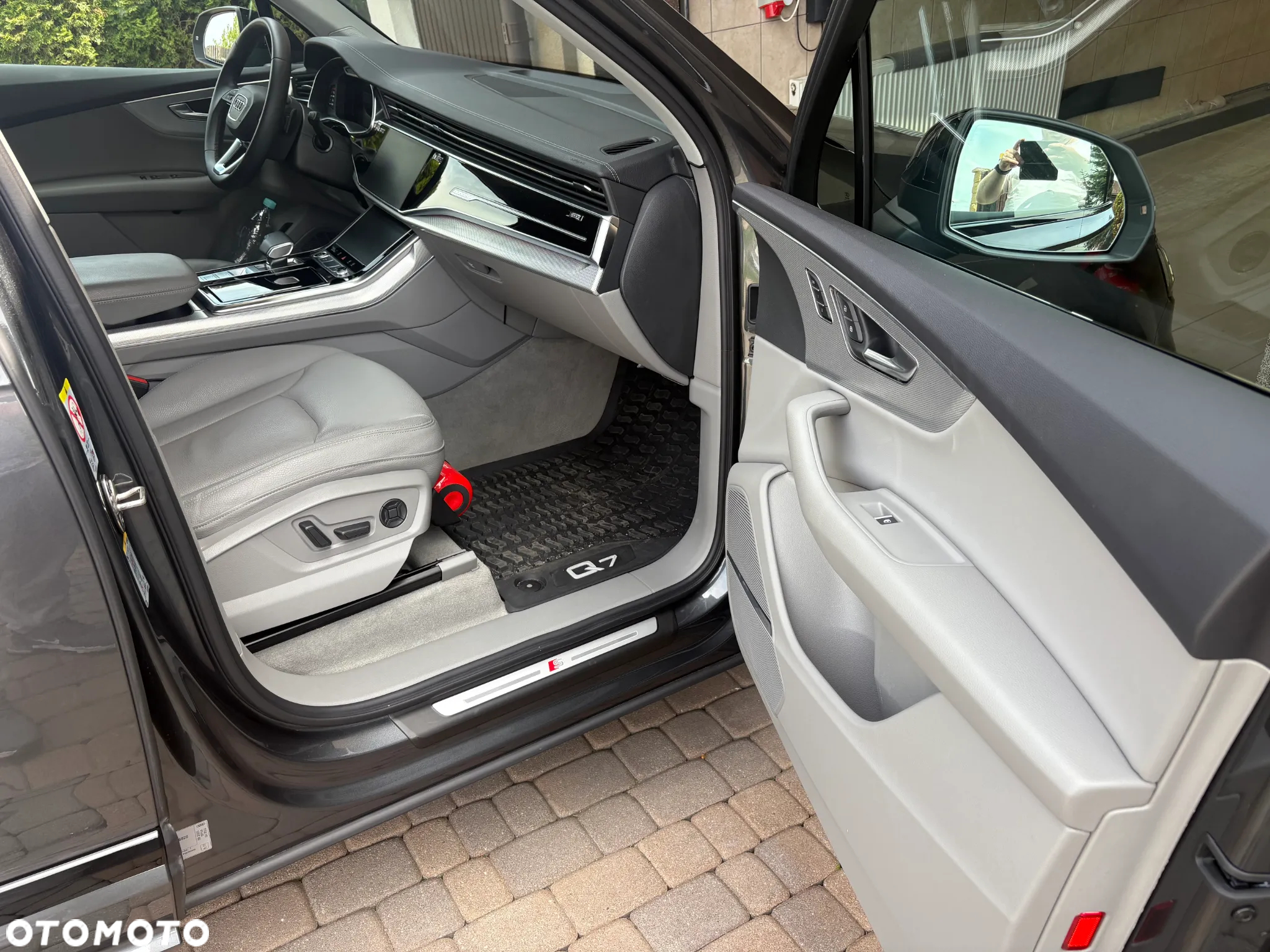 Audi Q7 - 12