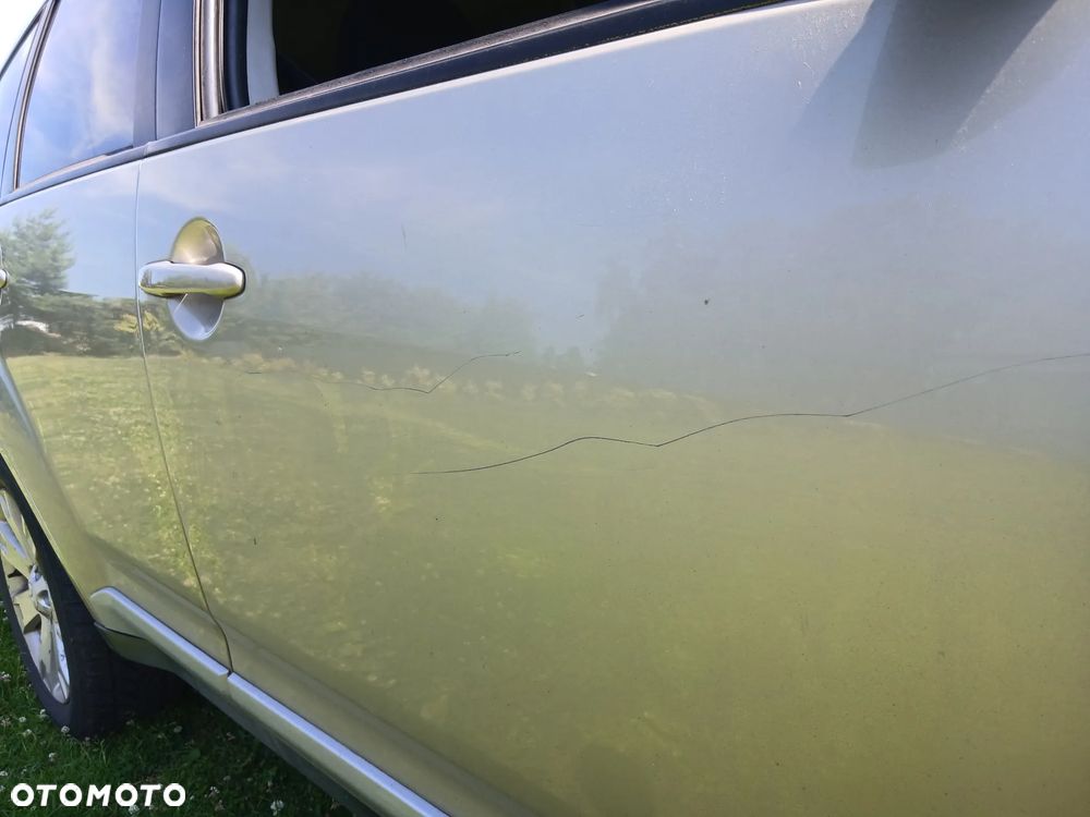 Mitsubishi Outlander 2.0 DI-D 4WD Instyle - 12