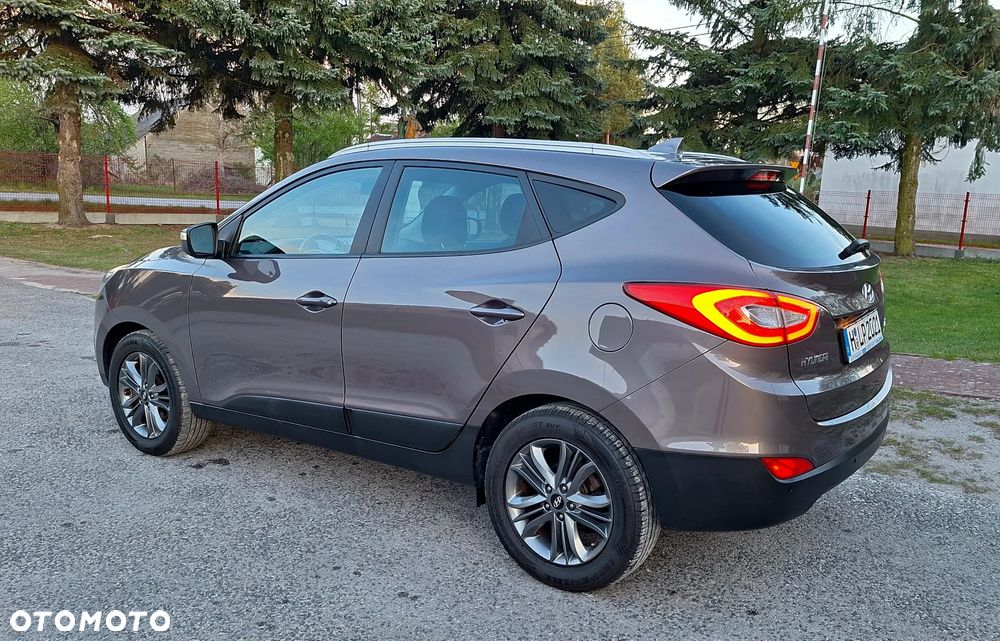 Hyundai ix35 1.6 2WD Fifa World Cup Edition - 8
