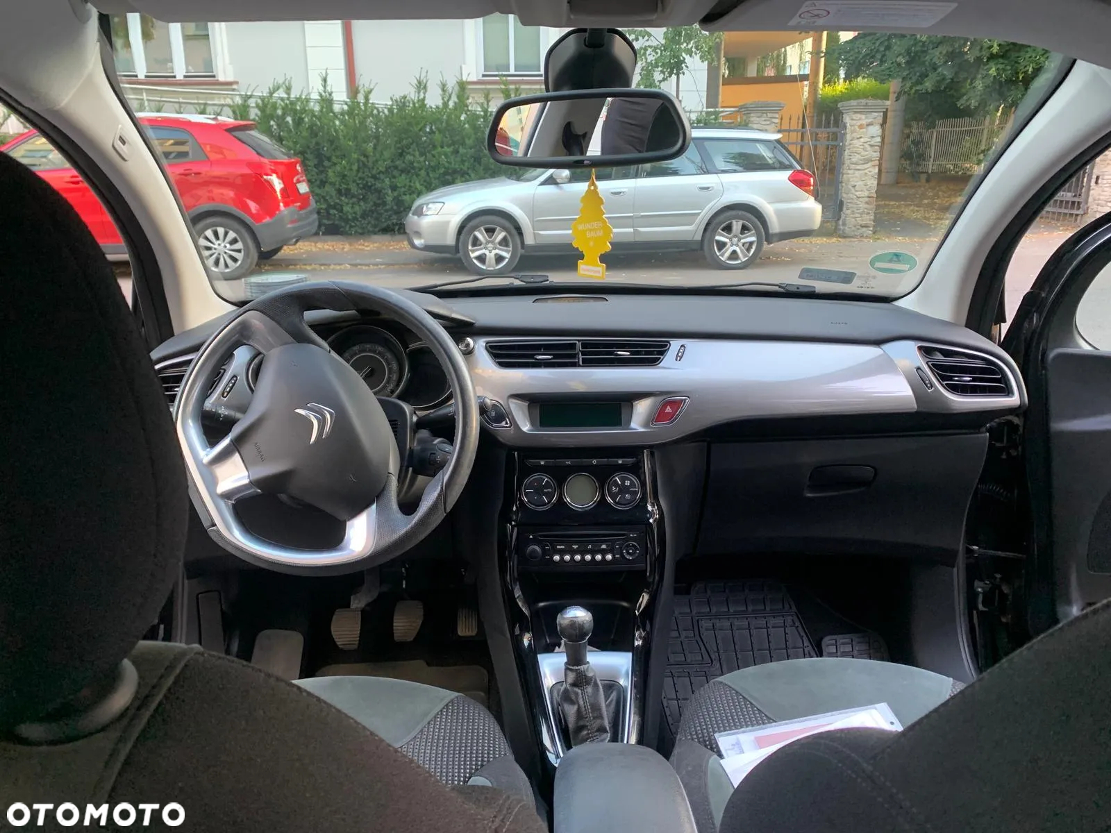 Citroën C3 VTi 95 Exclusive - 4