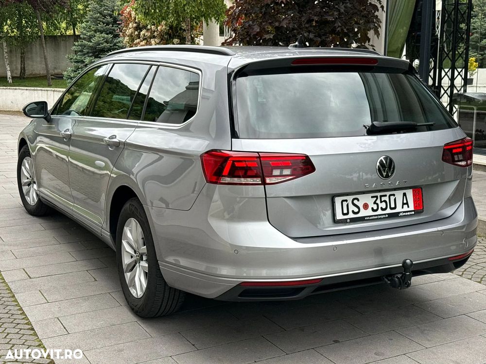 Volkswagen Passat 2.0 TDI SCR DSG Business - 8