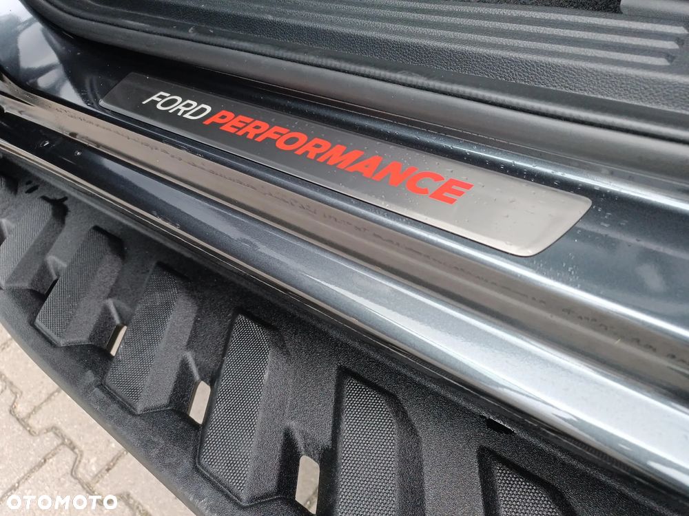 Ford Ranger Raptor - 25