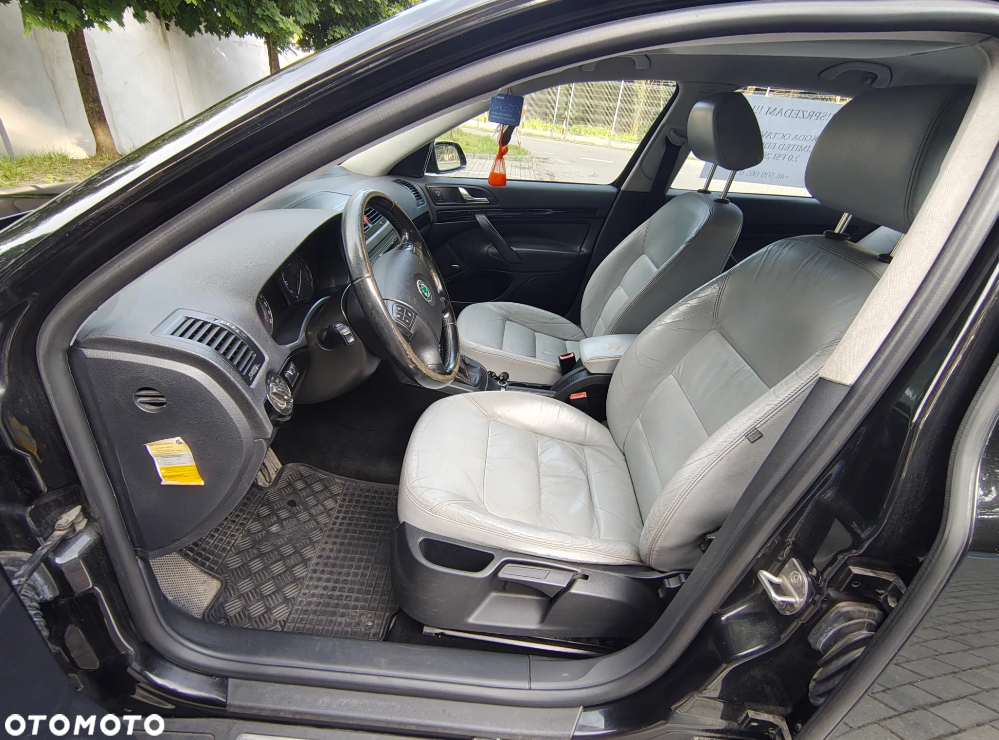 Skoda Octavia 2.0 FSI Edition 100 - 12