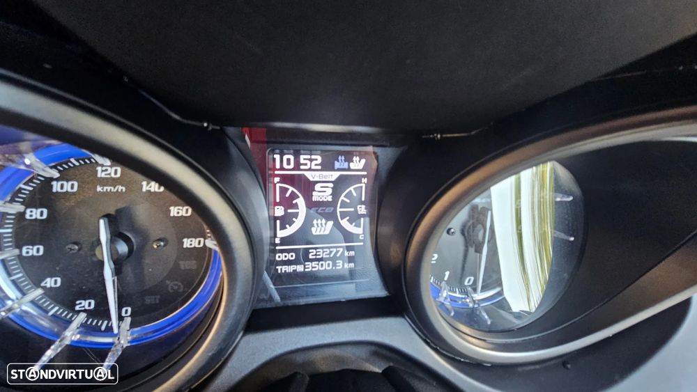 Yamaha TMAX TECH MAX - 19