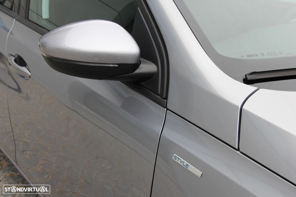 Peugeot 308 SW 1.5 BlueHDi Style EAT8 - 18