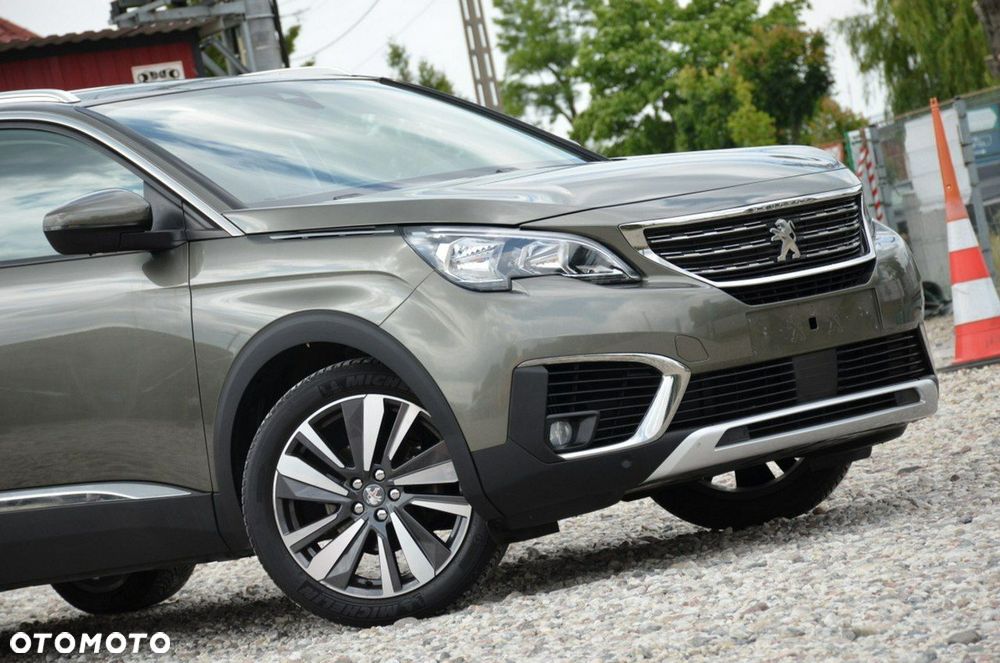 Peugeot 5008 - 16