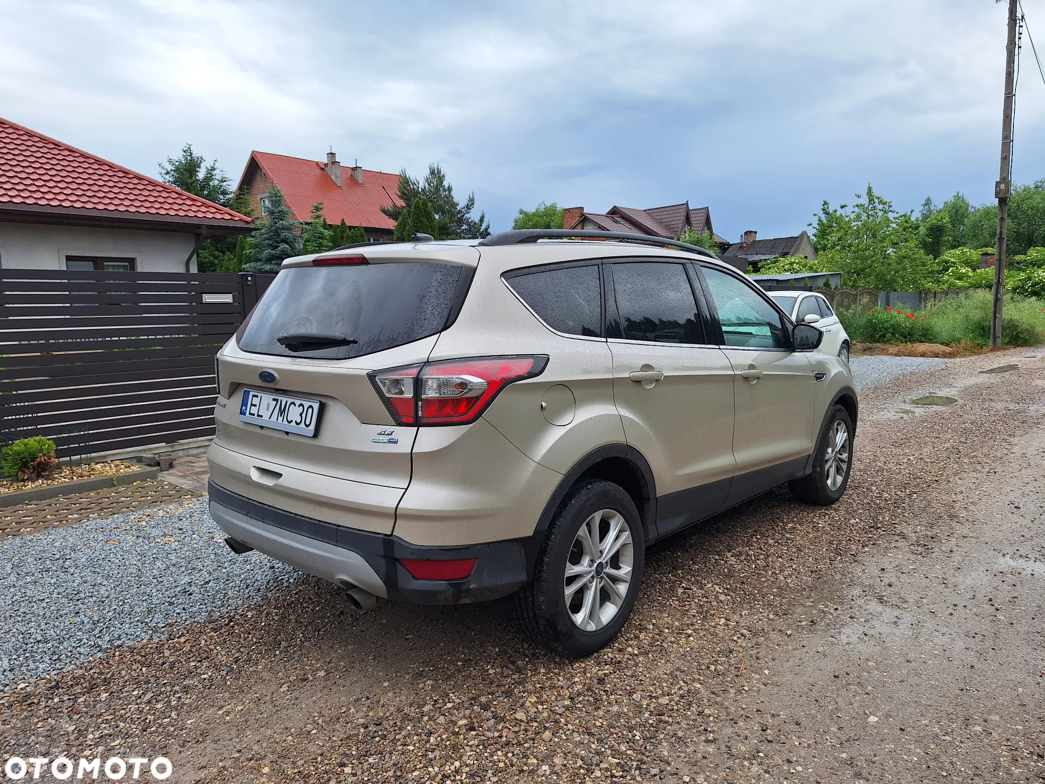 Ford Escape 1.5 EcoBoost AWD SE - 4