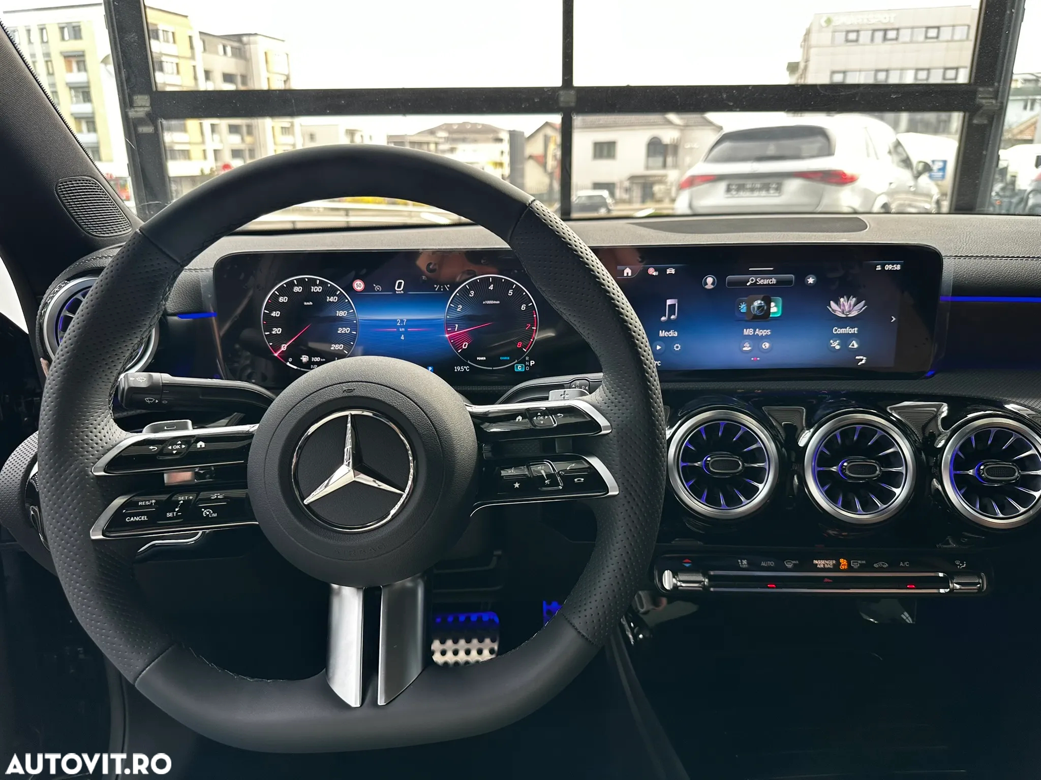 Mercedes-Benz CLA 220 MHEV 4MATIC Coupe - 14