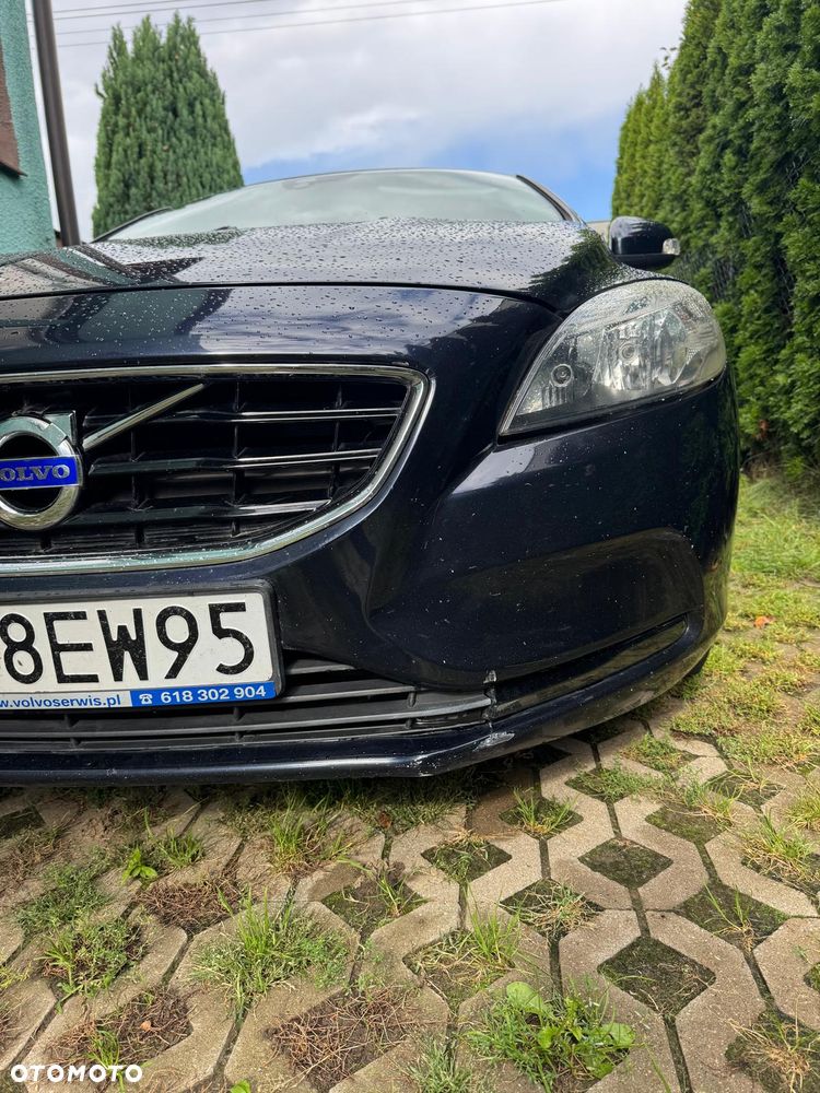 Volvo V40 T2 Kinetic - 24