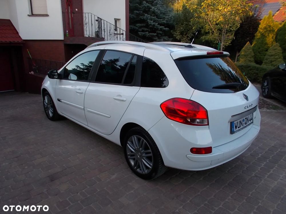 Renault Clio - 3