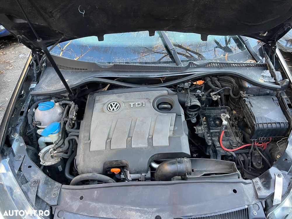 Dezmembrez VW Volkswagen Golf 6 1,6 TDI 2011 negru CAY - 8