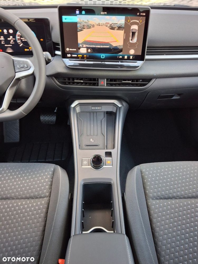 Volkswagen T-Roc 1.5 eTSI Life DSG - 23