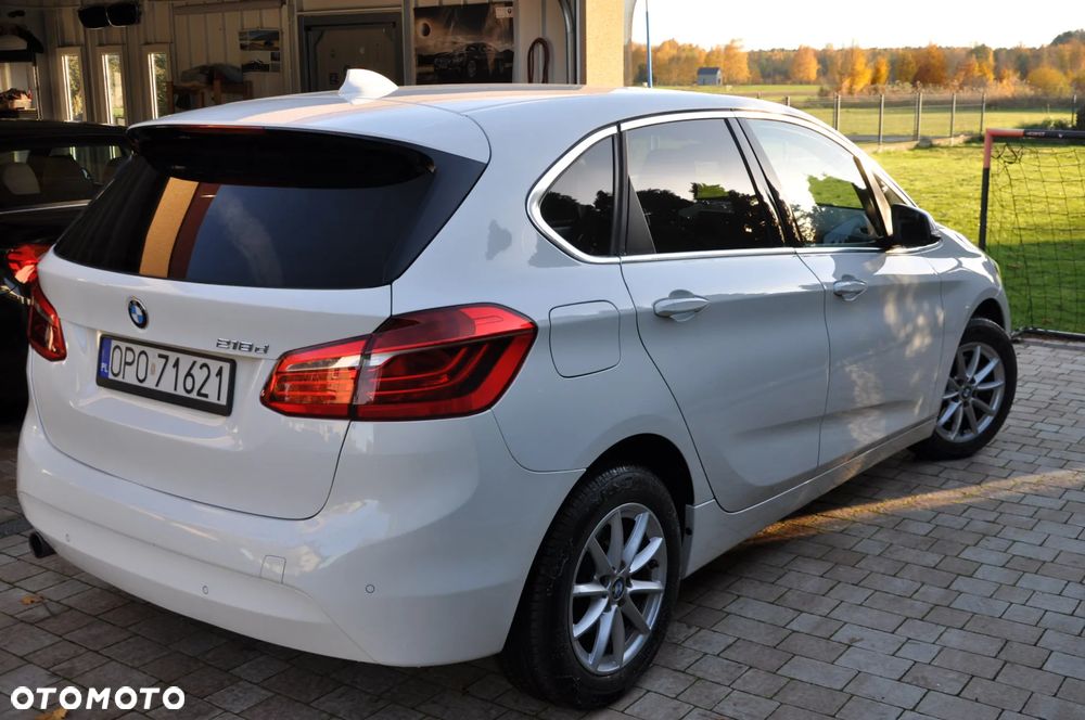 BMW Seria 2 218d Active Tourer - 3