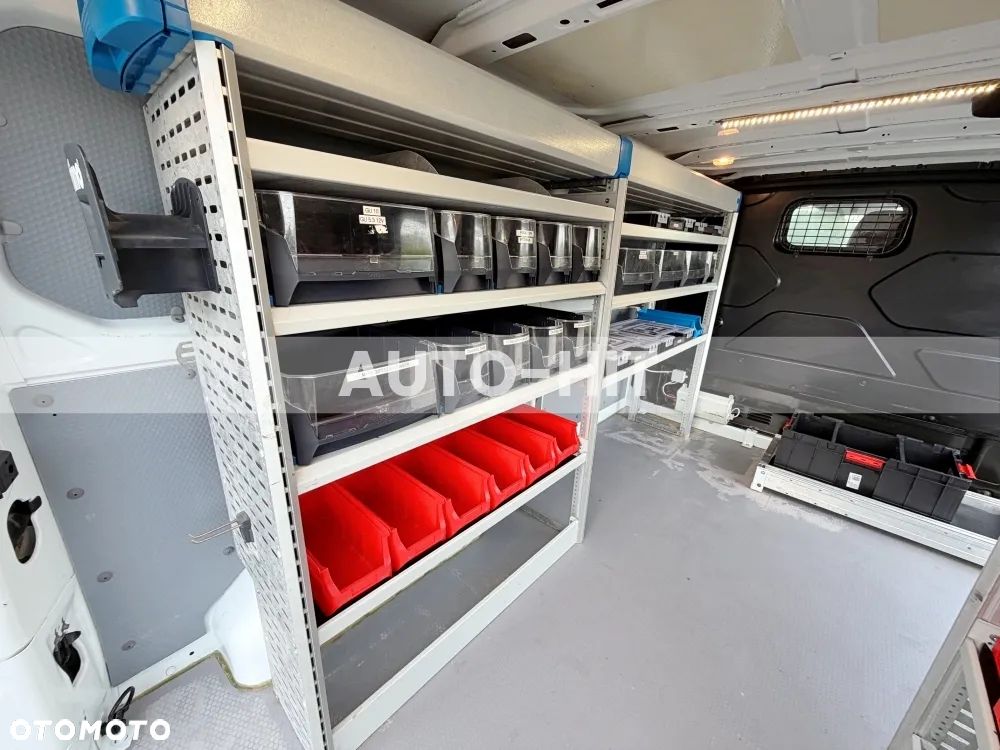 Ford Transit - 17