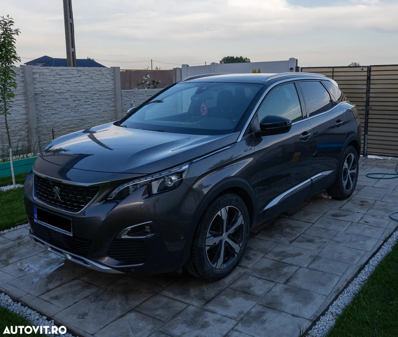 Peugeot 3008 1.5 BlueHDI 130 EAT8 GT - 3