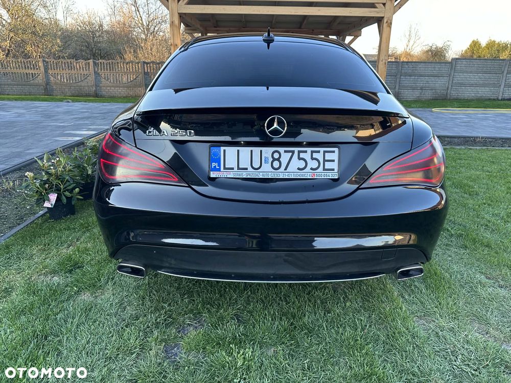 Mercedes-Benz CLA 250 7G-DCT - 3