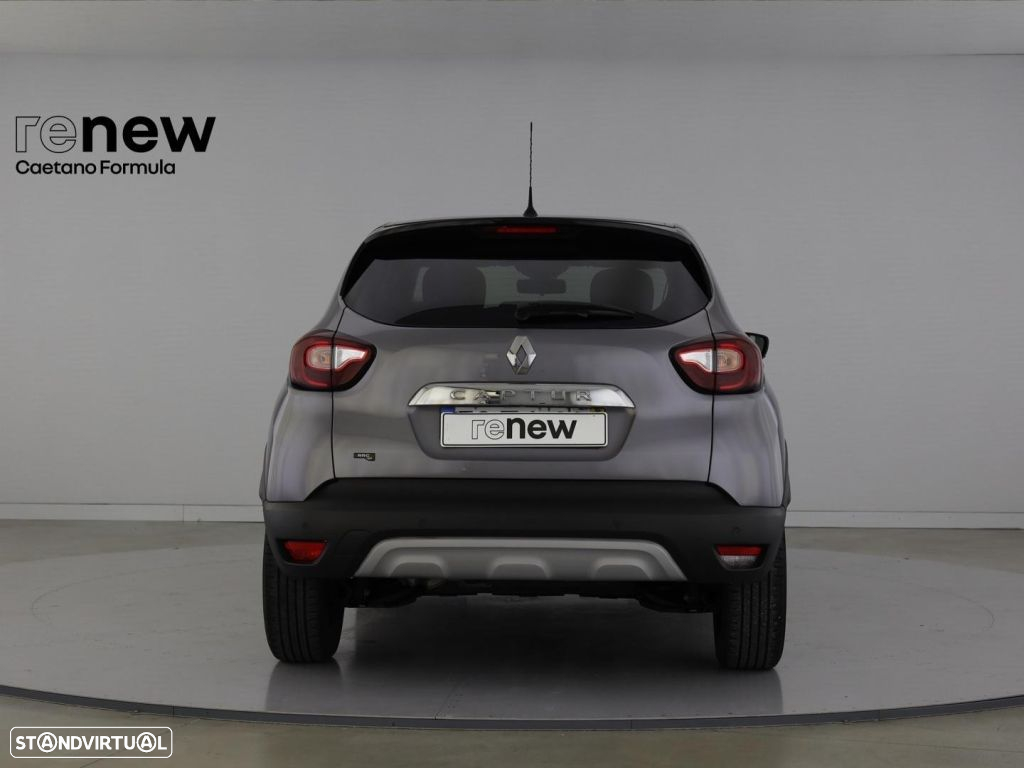 Renault Captur 0.9 TCE Exclusive - 6