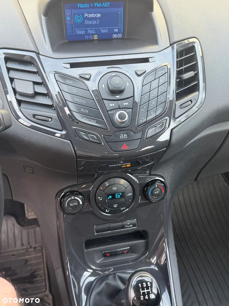 Ford Fiesta 1.0 EcoBoost Platinium X - 11