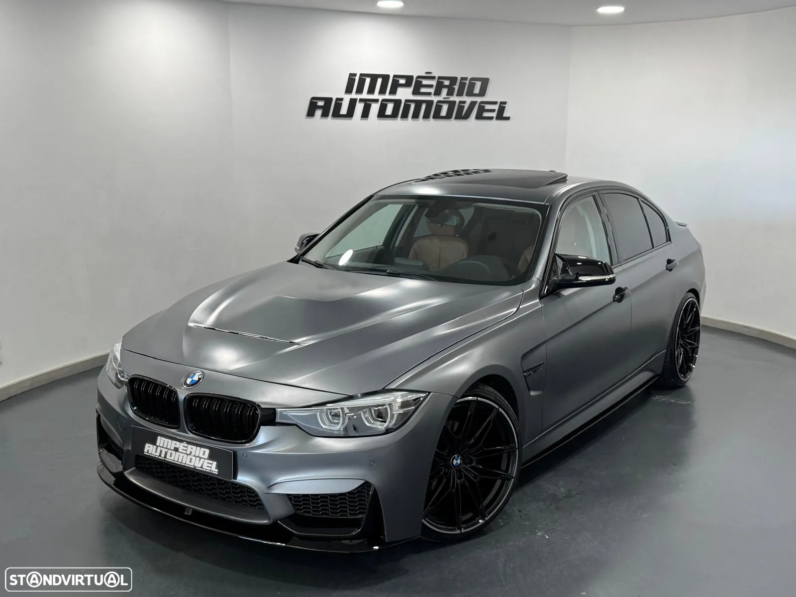 BMW 320 i Pack M - 2