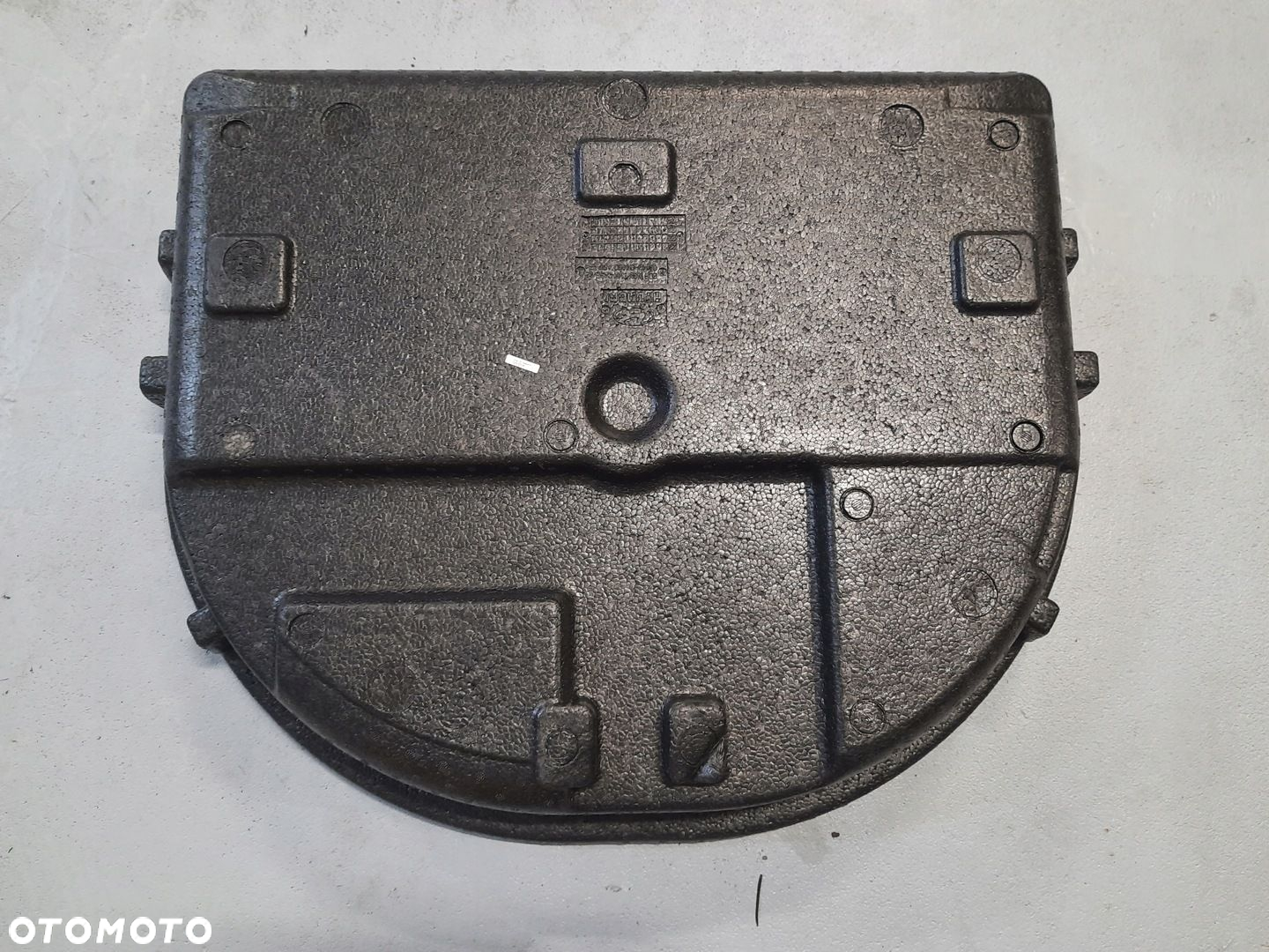 STYROPIAN WKŁAD KOŁA KIA CEED III LIFT KOMBI - 2