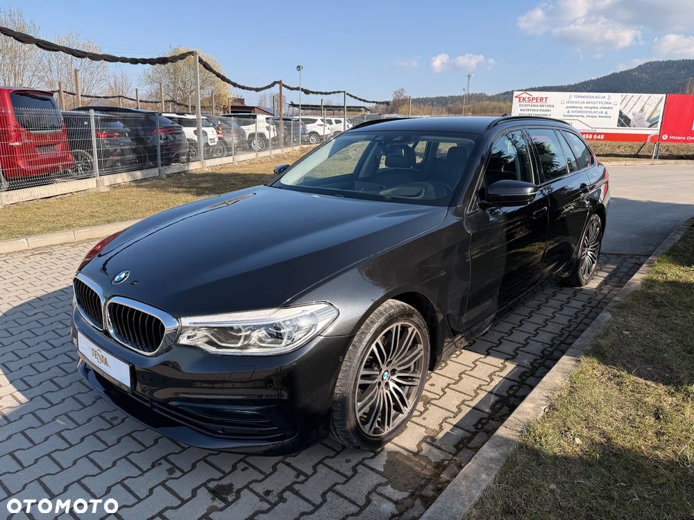 BMW Seria 5 520d xDrive Sport Line sport - 4