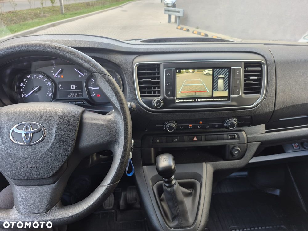 Toyota ProAce - 11