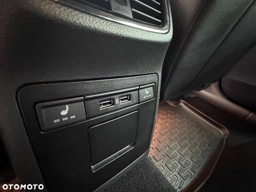 Skoda Octavia 2.0 TDI DSG L&K - 14