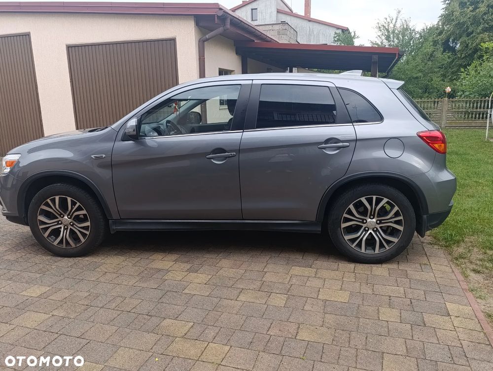 Mitsubishi ASX 1.6 Black Edition - 2