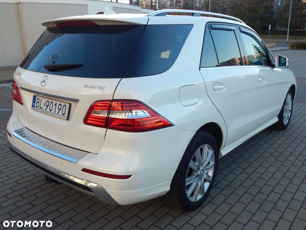 Mercedes-Benz ML 350 BlueTEC 4MATIC 7G-TRONIC Edition 1 - 9