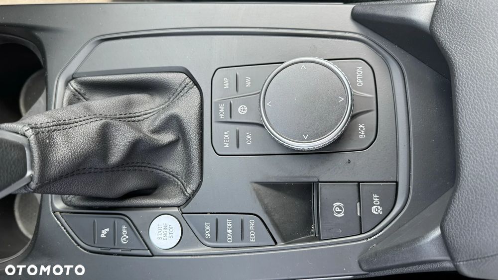 BMW Seria 1 118i Advantage - 18