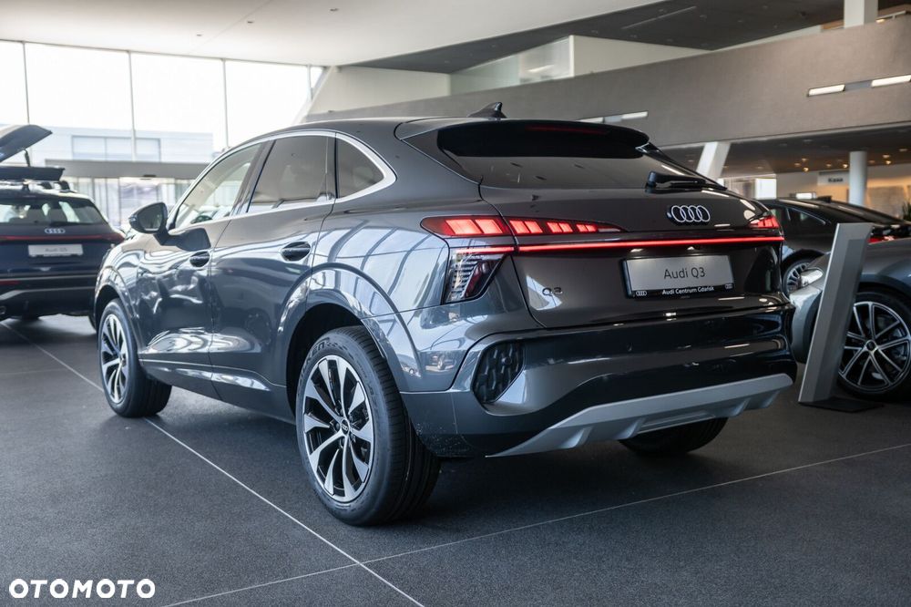 Audi Q3 Sportback - 4