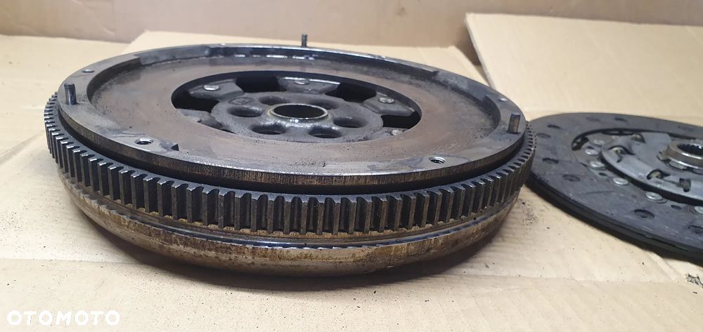 Sprzęgło tarcza docisk koło dwumas VW Passat B6 2.0 TDI - 3