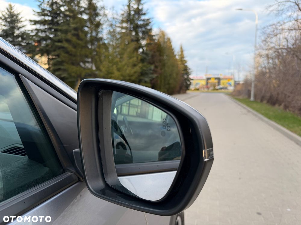 Peugeot 3008 1.2 PureTech Allure - 12