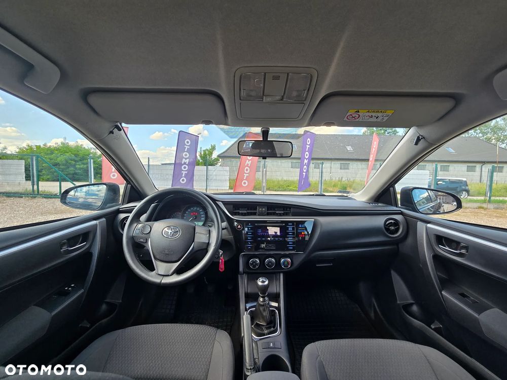 Toyota Corolla 1.6 Active EU6 - 28