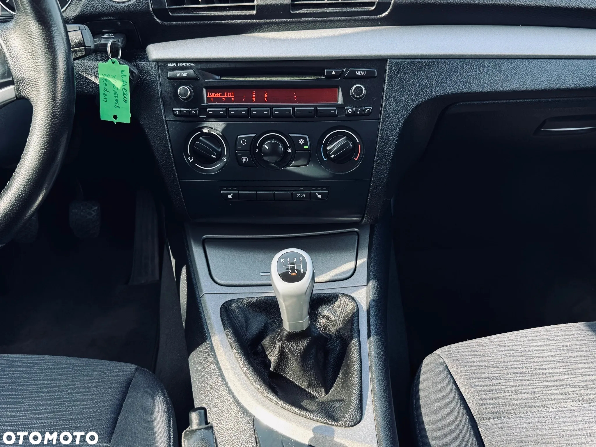 BMW Seria 1 116i - 17
