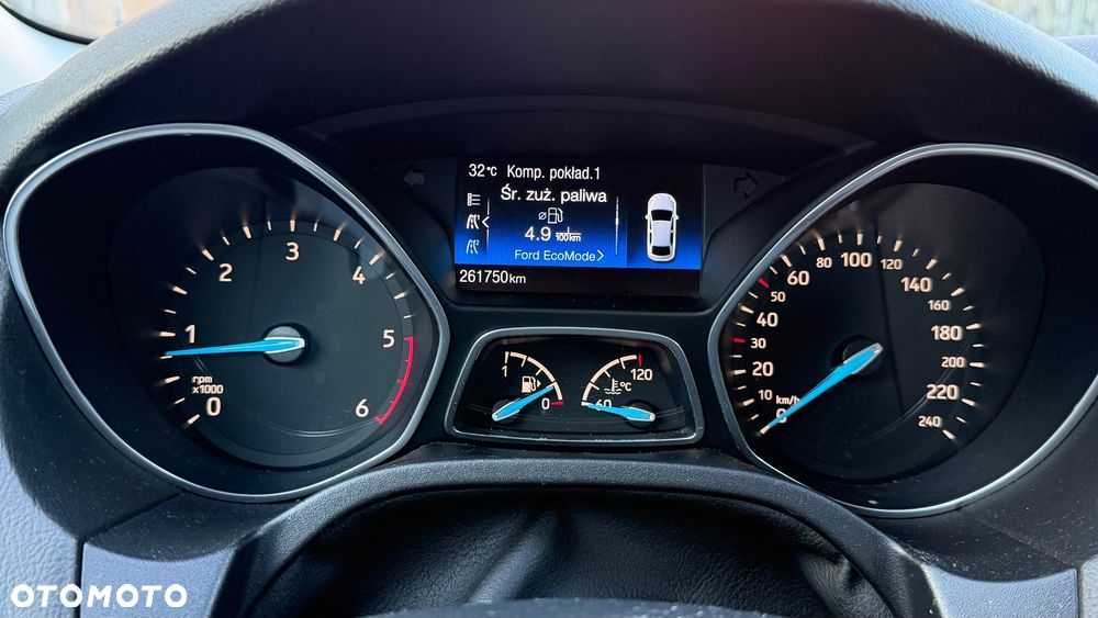 Ford Focus 1.5 TDCi Trend - 9