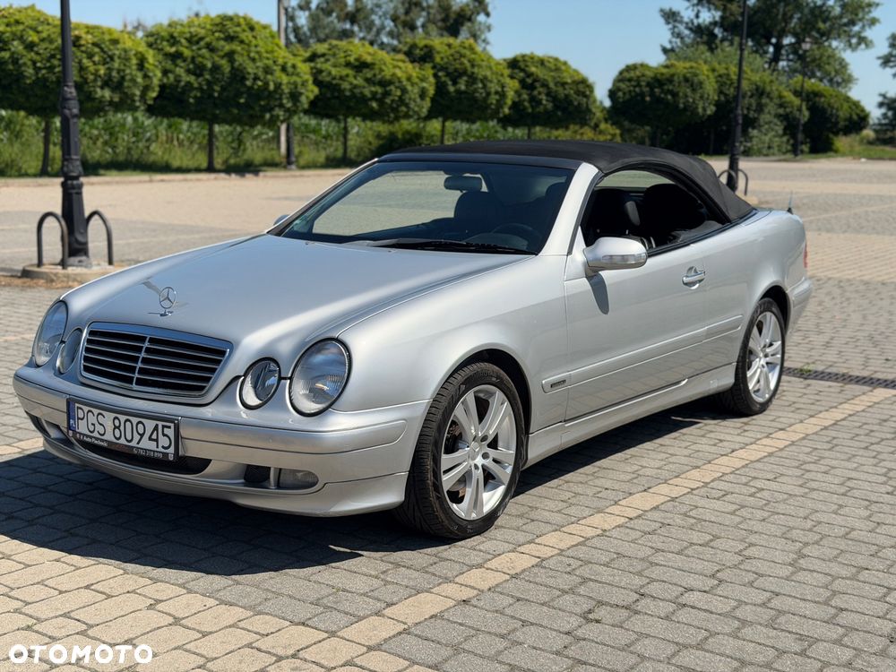 Mercedes-Benz CLK - 20