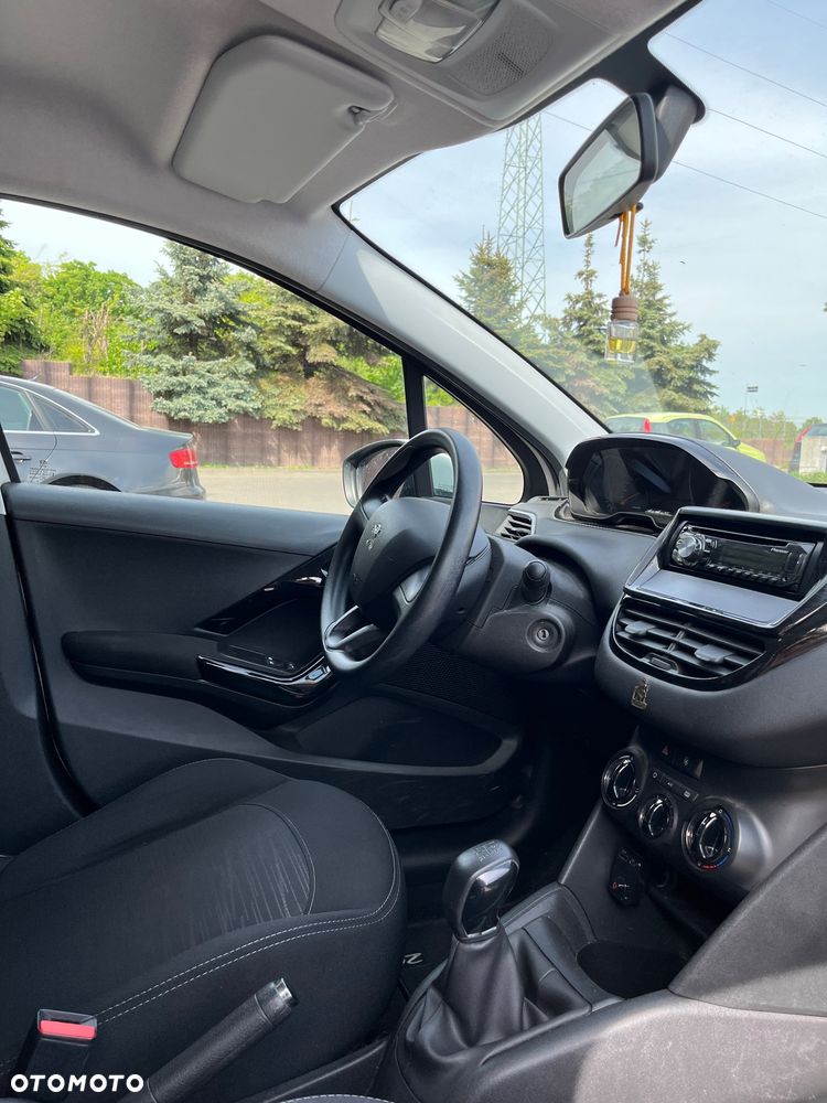 Peugeot 208 1.2 PureTech Active - 10