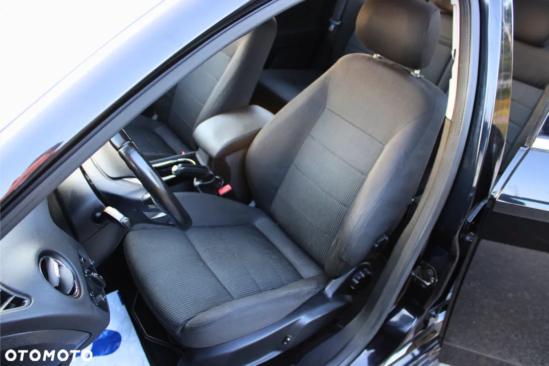 Ford Mondeo 2.0 TDCi Ambiente - 15