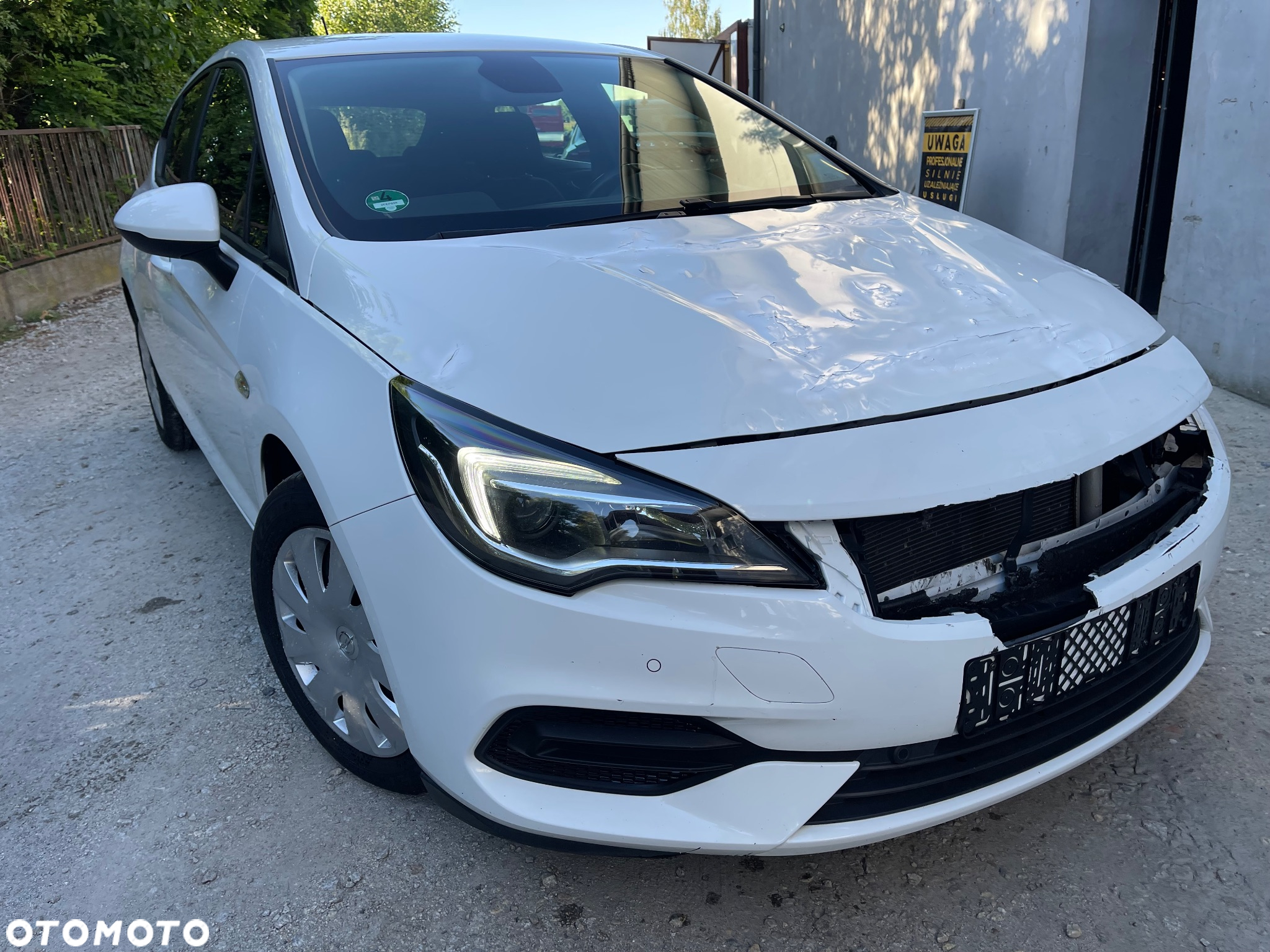 Opel Astra 1.5 D Start/Stop Business Edition - 2