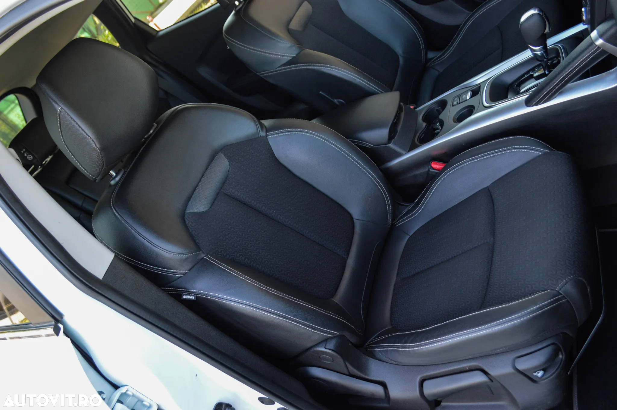 Renault Kadjar 1.6 DCI CVT Intens - 19