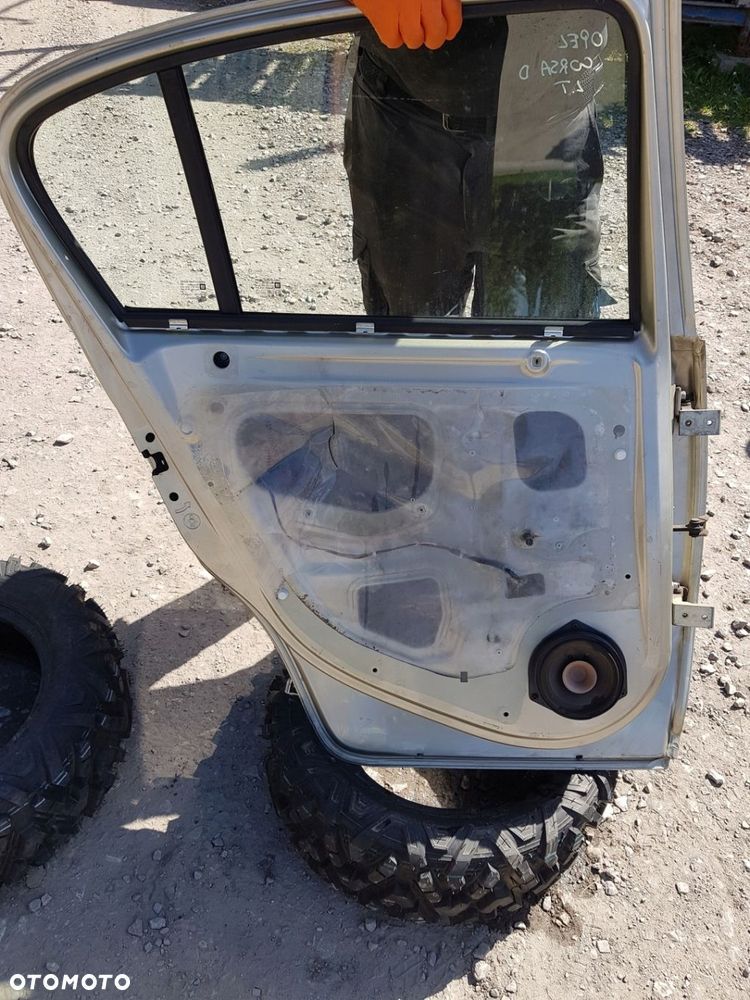 DRZWI LEWE LEWY TYŁ OPEL CORSA D EUR Z40M - 13