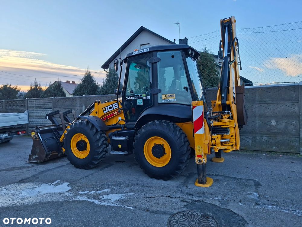 JCB 3 CX - 9