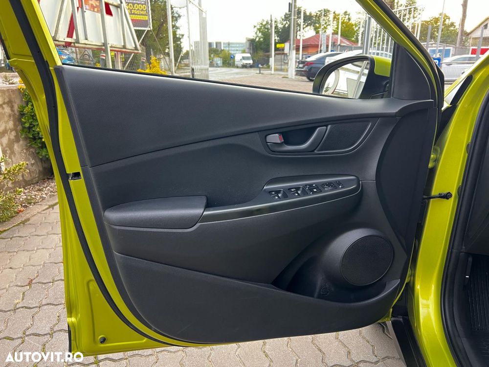 Hyundai KONA - 26