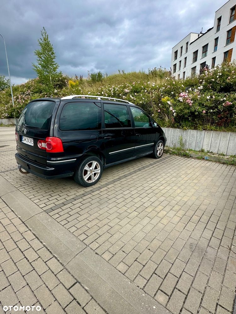 Volkswagen Sharan 2.8 V6 Highline - 2