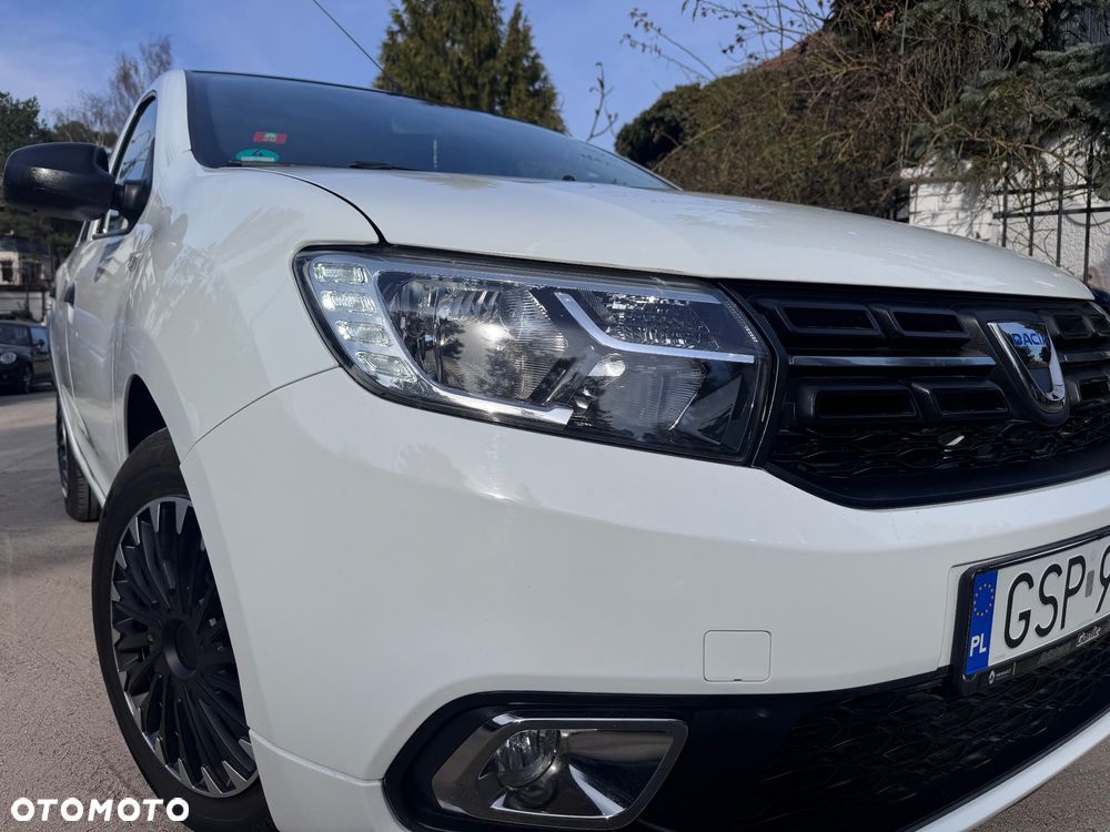 Dacia Sandero SCe 75 Essentiel - 3