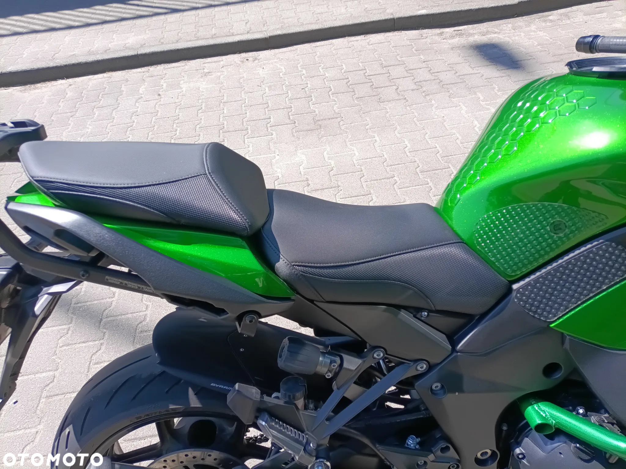 Kawasaki Ninja 1000 SX - 14
