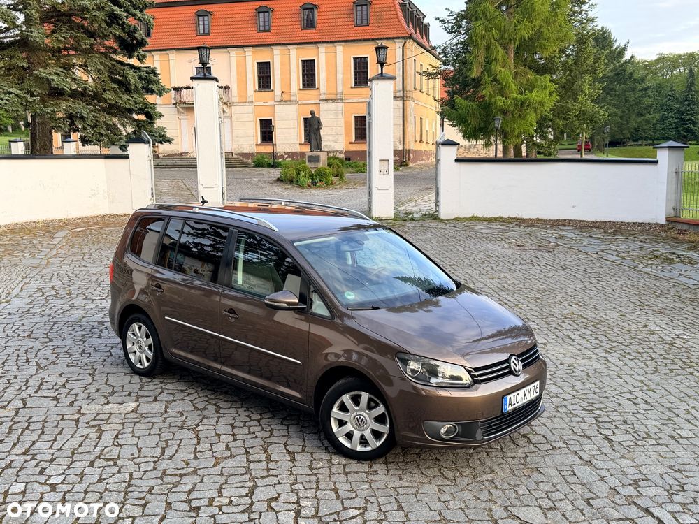Volkswagen Touran 2.0 TDI DPF BlueMotion Technology STYLE - 6