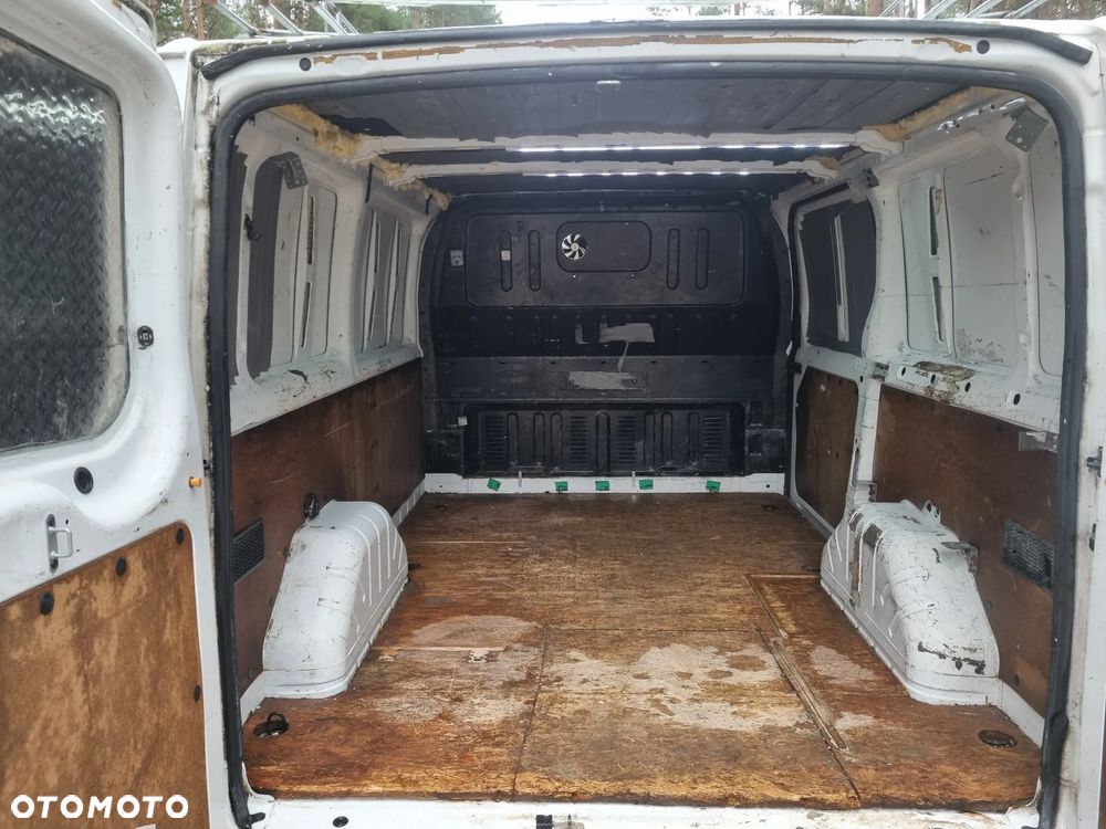 Ford Transit - 17