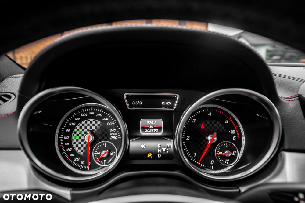 Mercedes-Benz GLE 350 d 4Matic 9G-TRONIC AMG Line - 27